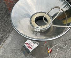 Bread crumbs machine
