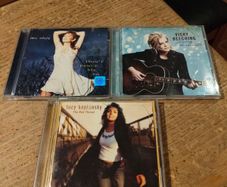3 music CDs. American artists. Great condition.  Vicky Beeching Lari White Lucy Kaplansky.