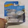 Hot Wheels Star Trek USS Enterprise NCC-1701 Diecast Car Type 2 Brand New Sealed Image 3