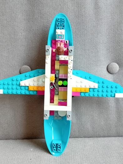 Lego Friends Heartlake City private jet.