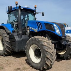 New HollandT8 390 2014