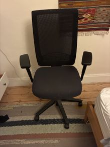 Office chair-Bisley