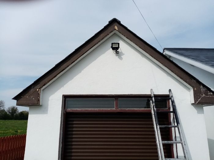 Roof and Gutters Repair, Exterior & Interior Painting, Powerwashing-Cleaning Service