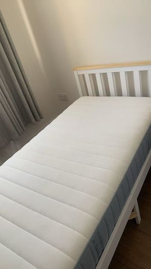 Single Bed Fram and Mattress