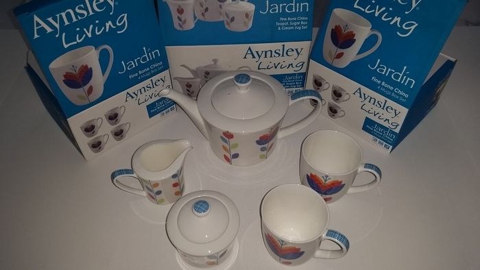 Aynsley Living Jardin Fine Bone China