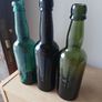 Lot of 3 vintage Guinness bottles Image 3