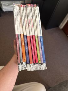 Y the Last Man by Brian K Vaughn and Pia Guerra 1-10
