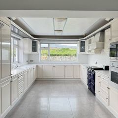 White Shaker Kitchen with Appliances