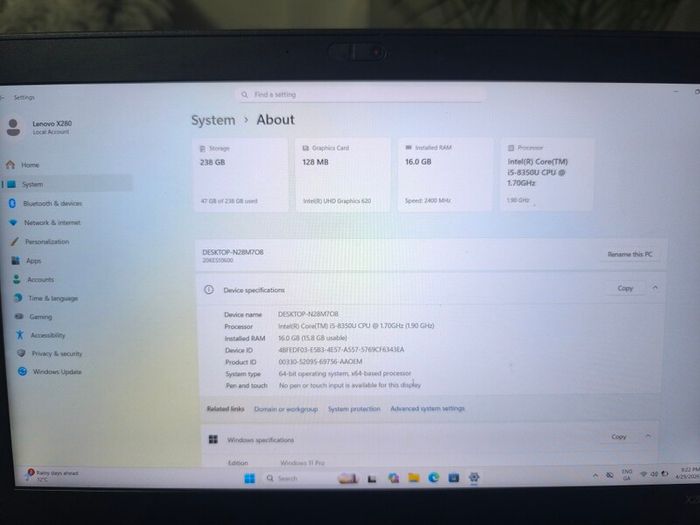 lenovo X280 12.5 inch i5 8 generation 16GB ram 256GB m2