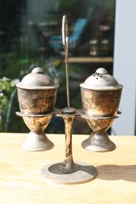 Vintage silver plated Kitchen Decor, Salt and Pepper Shakers Set