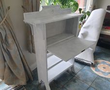 Folding writing Desk