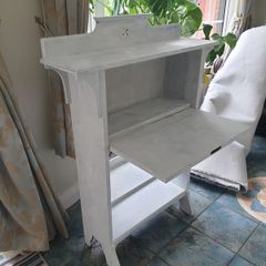 Folding writing Desk