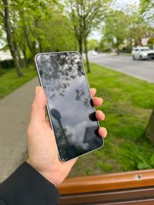 Samsung S25