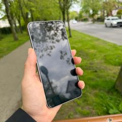 Samsung S25