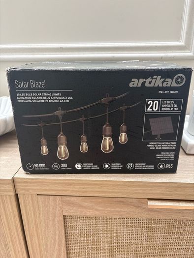 solar lights grand new in box