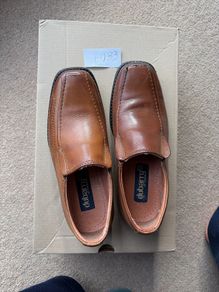 Dubary Leather shoes size EU33