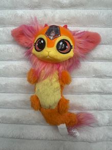 Magic Mixies Fire Gem Magical Misting Surprise Pet Plush approx. 8" Orange Used Please look at the pictures