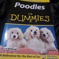Poodles for Dummies (Soft cover)  Susan Ewing.
