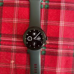 Google pixel watch 3 45mm, with strap and charger