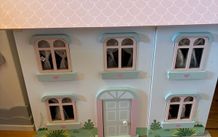 Dollshouse