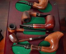 Selection of Vitage Tobacco Smoking Pipes