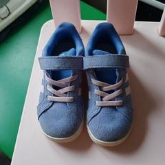 Adidas childrens Runners Size C8