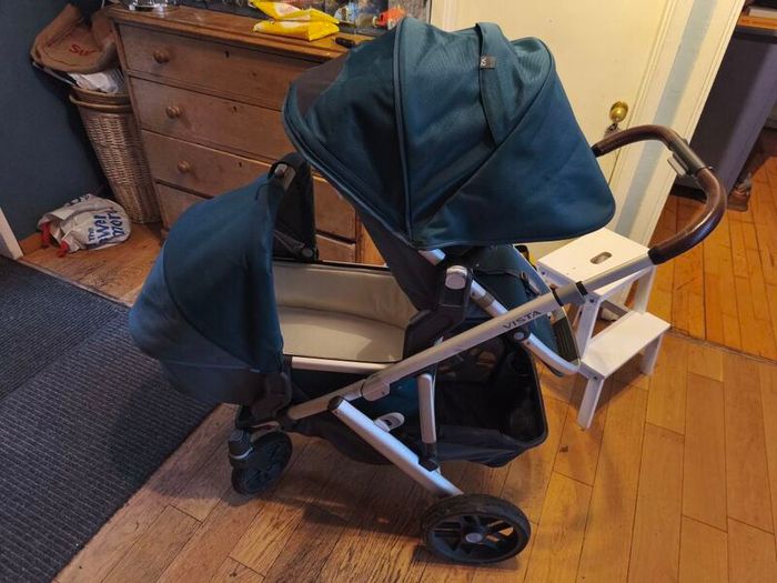 PRICE DROP uppababy vista v2 travel system double buggy