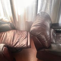 2 Leather Recliner Chairs