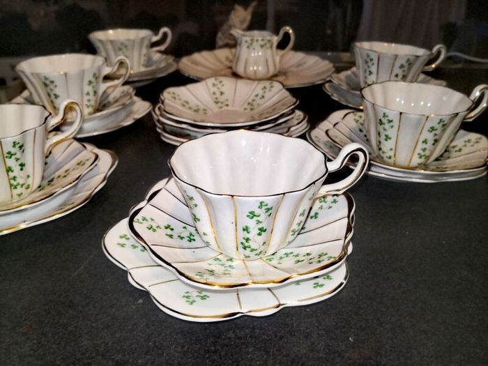 Vintage beautiful Royal Tara set