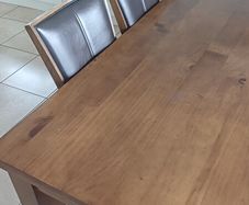 kitchen table and chairs