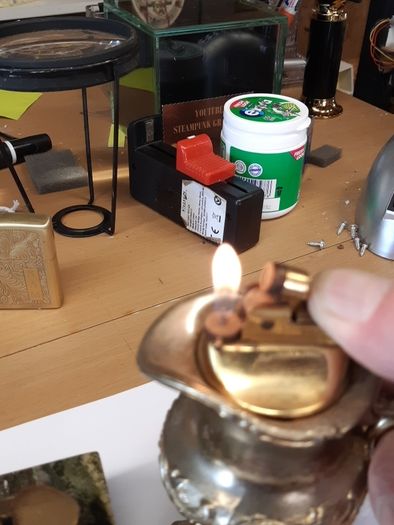 Vintage table lighters