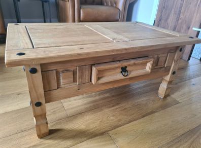Mexican pine coffee table