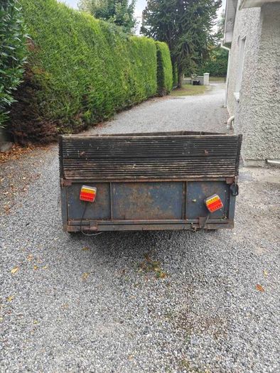 Car Trailer