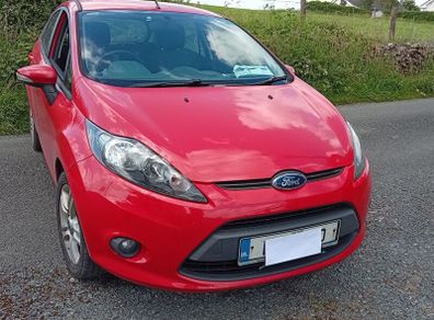 Ford fiesta 1.25 petrol (Red)