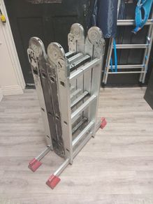 folding platform ladder