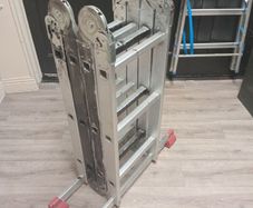 folding platform ladder