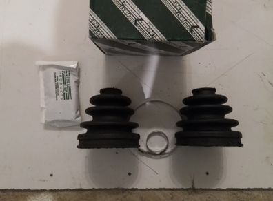 2.Toyota Carina  / Corolla  / Starlet CV Joint Boots.