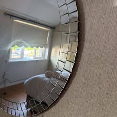 wall mirror