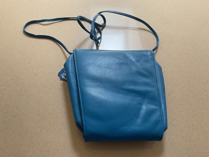 'Papillon' ladies' blue leather handbag.