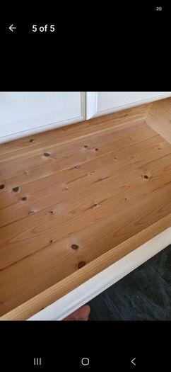 chest of drawers