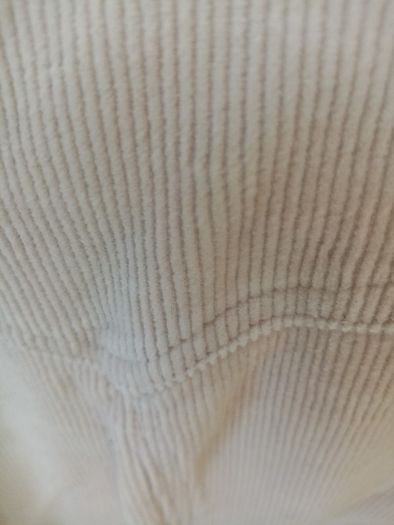 Short cream cordruoy jacket