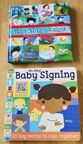 baby books X 2 for 11 Euro: