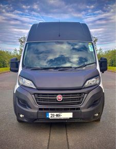 Fiat Ducato 6-Meter 4-Berth 4-Belts Campervan with Pop-Top