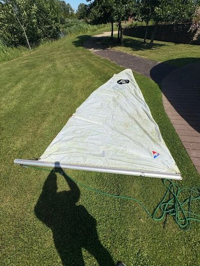 Sailing boat