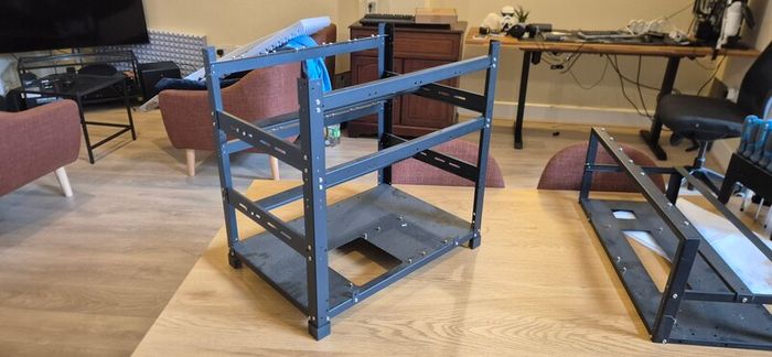 Open Frame Case
