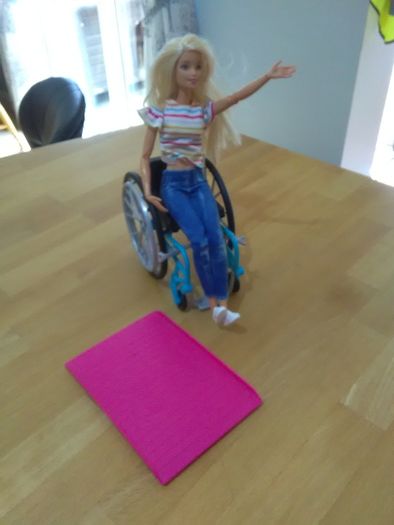 Barbie Fashionistas wheelchair and ramp
