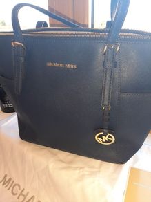 Michael Kors hand bag