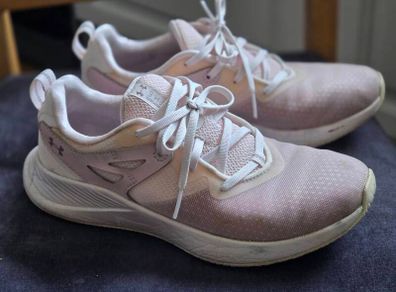 running shoes women Under Armour UK5