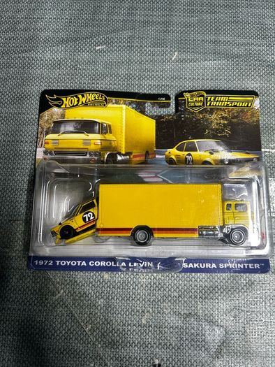 Toyota Corolla Levin Team Transporter Hot Wheels