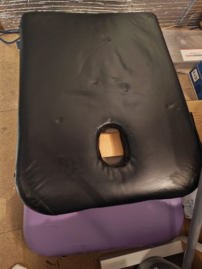 massage tables